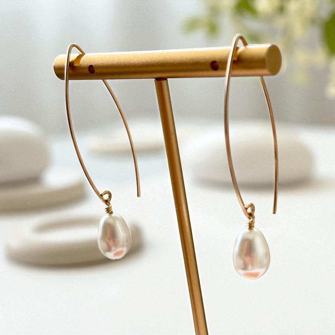 Mia Pearl Earrings
