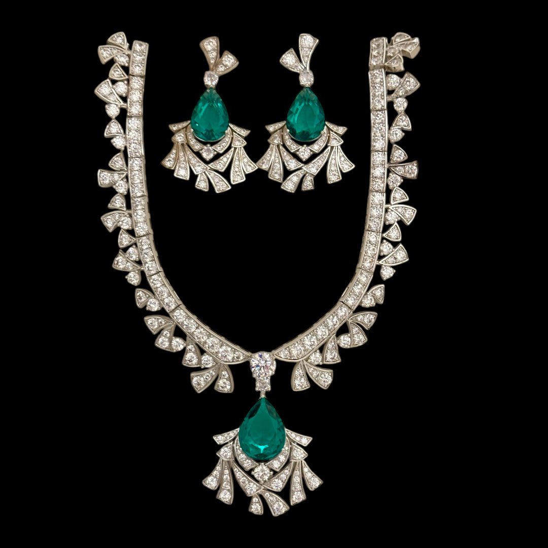 Exclusive Necklace Set