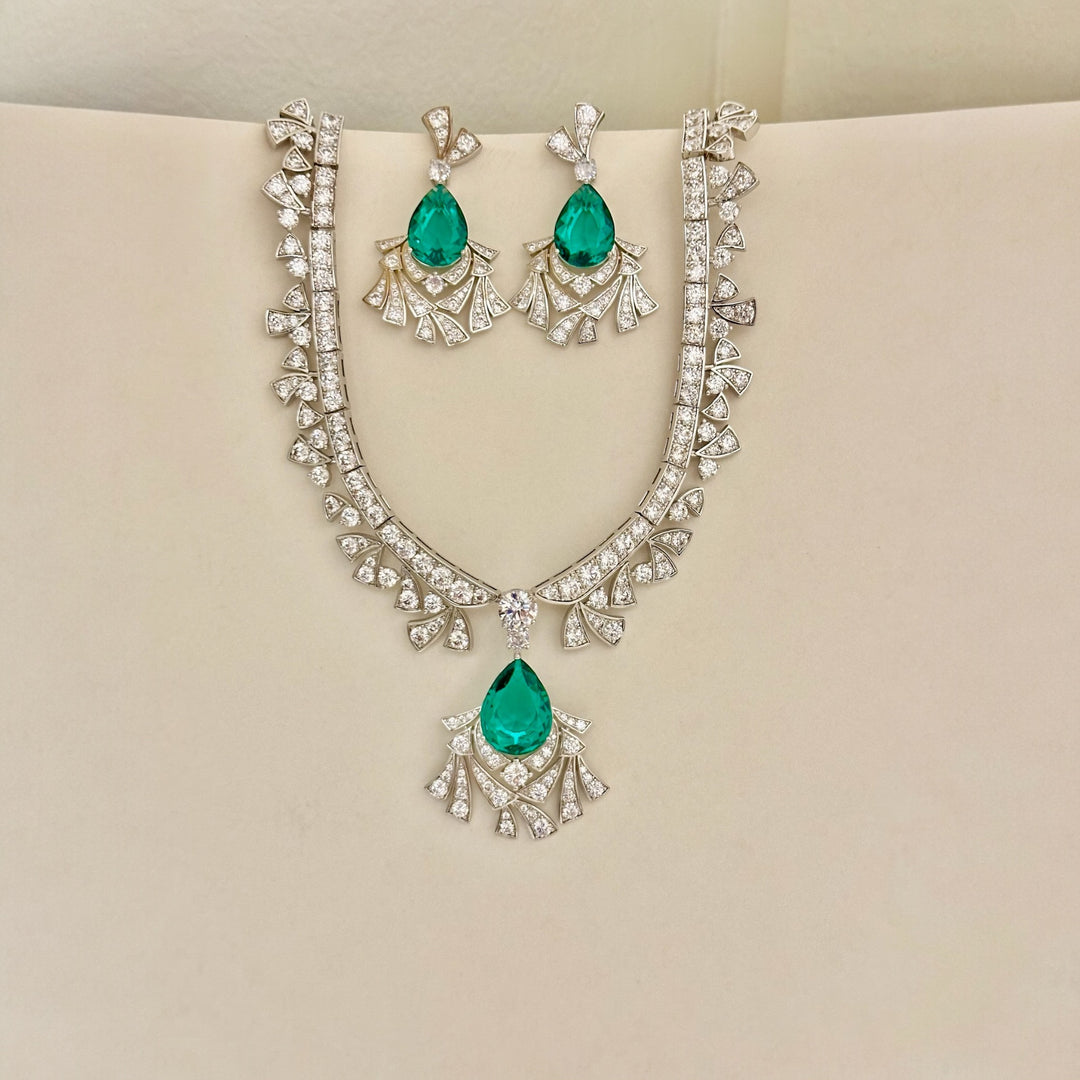 Exclusive Necklace Set