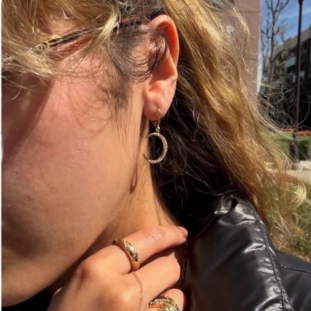 Moon Hoops